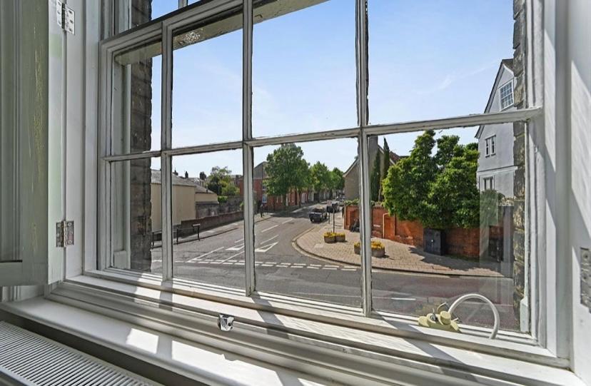 119 Northgate St - Delightful One Bedroom Apartment With Fantastic Living Space Bury St. Edmunds エクステリア 写真